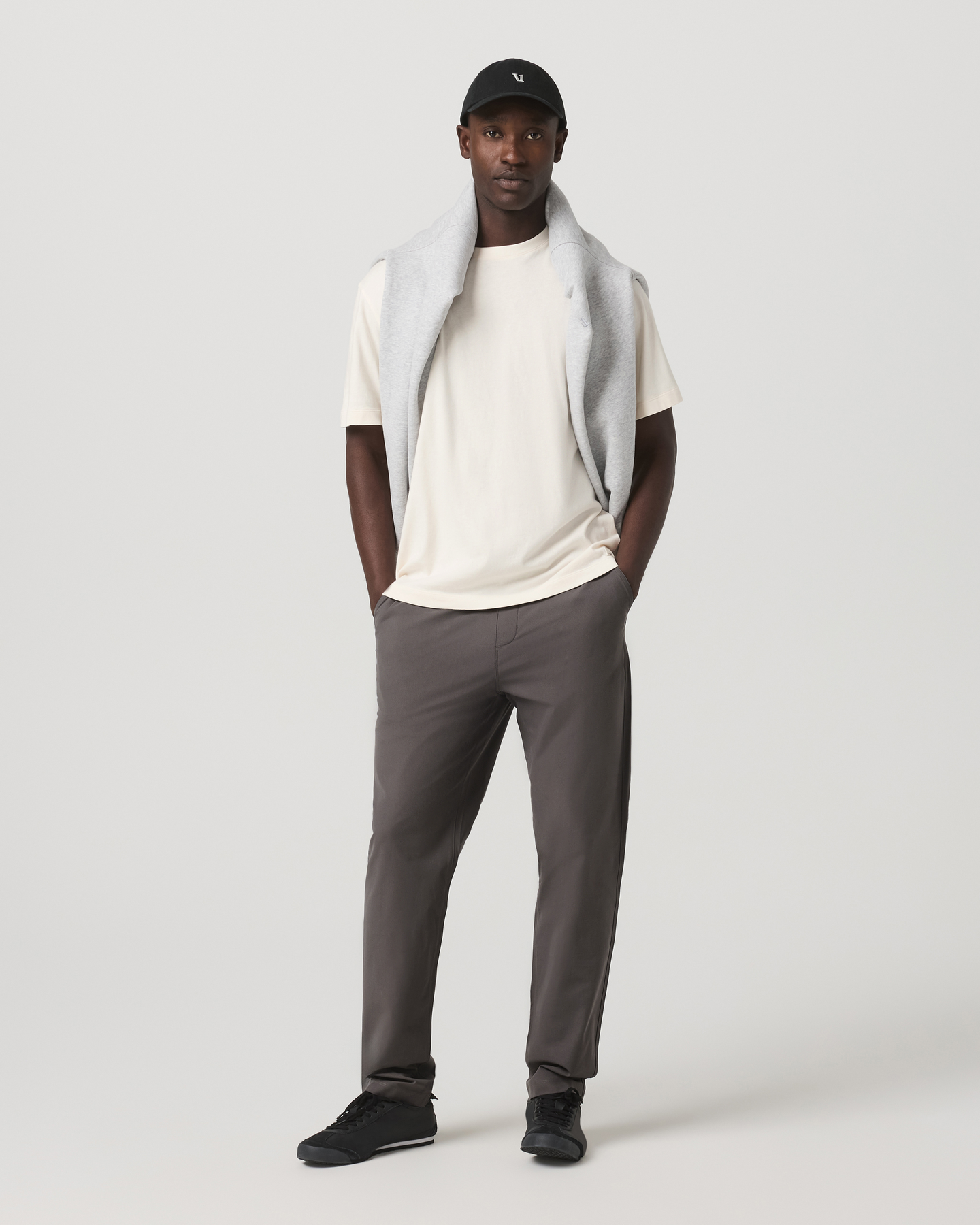 Vuori Meta Elastic Waist Pant Classic Fit 32"