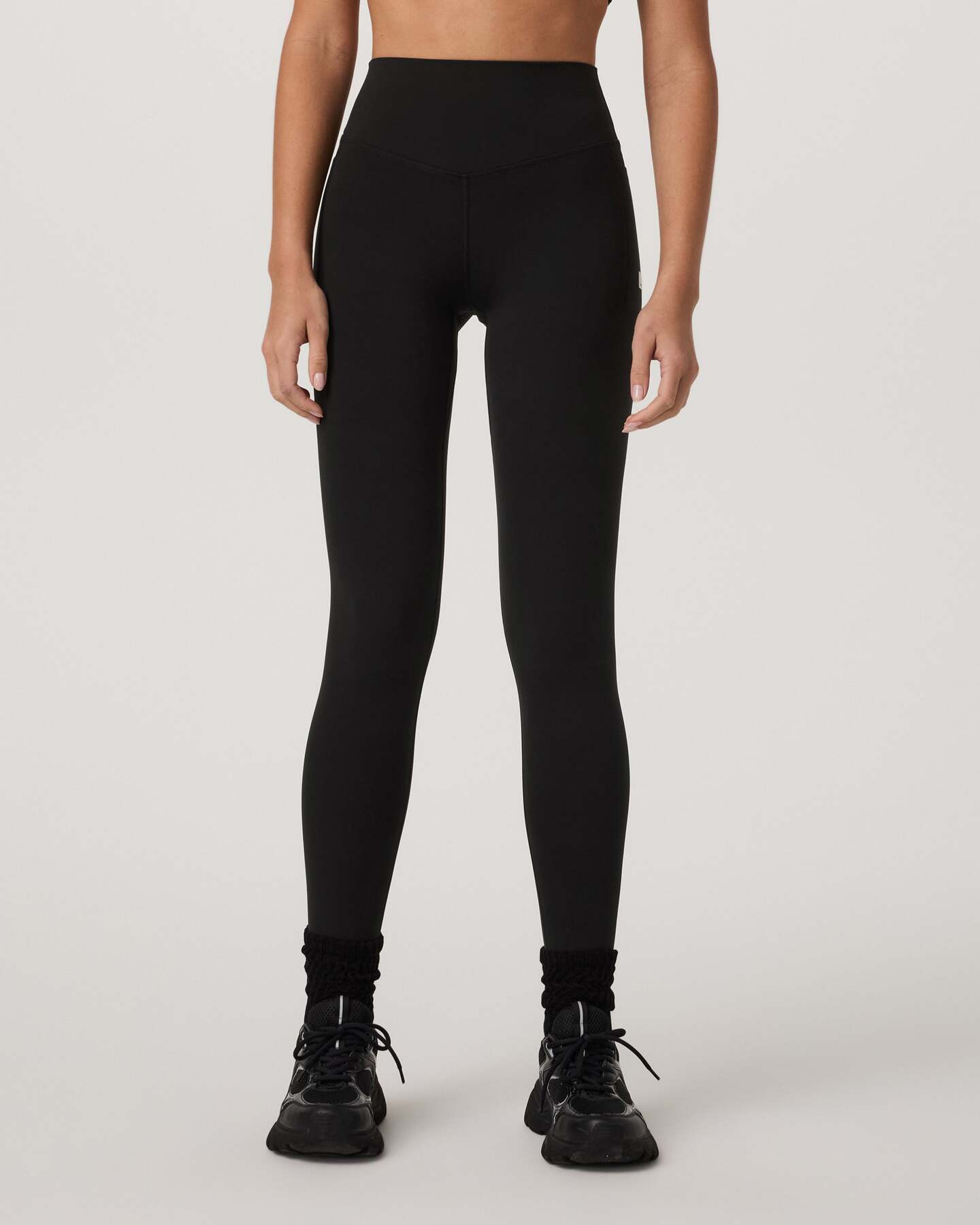 Vuori Alltheform Pocket Legging-Short
