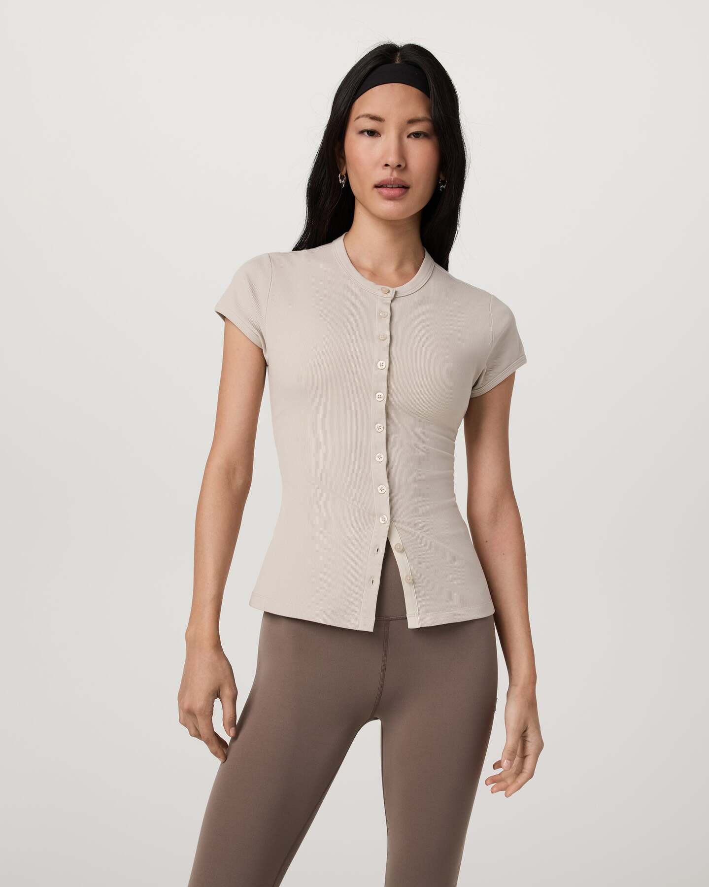 Short Sleeve Pose Button Up