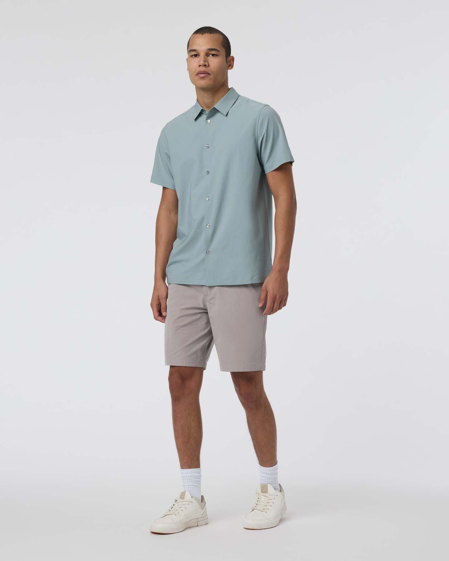 Vuori Meta Short 8"